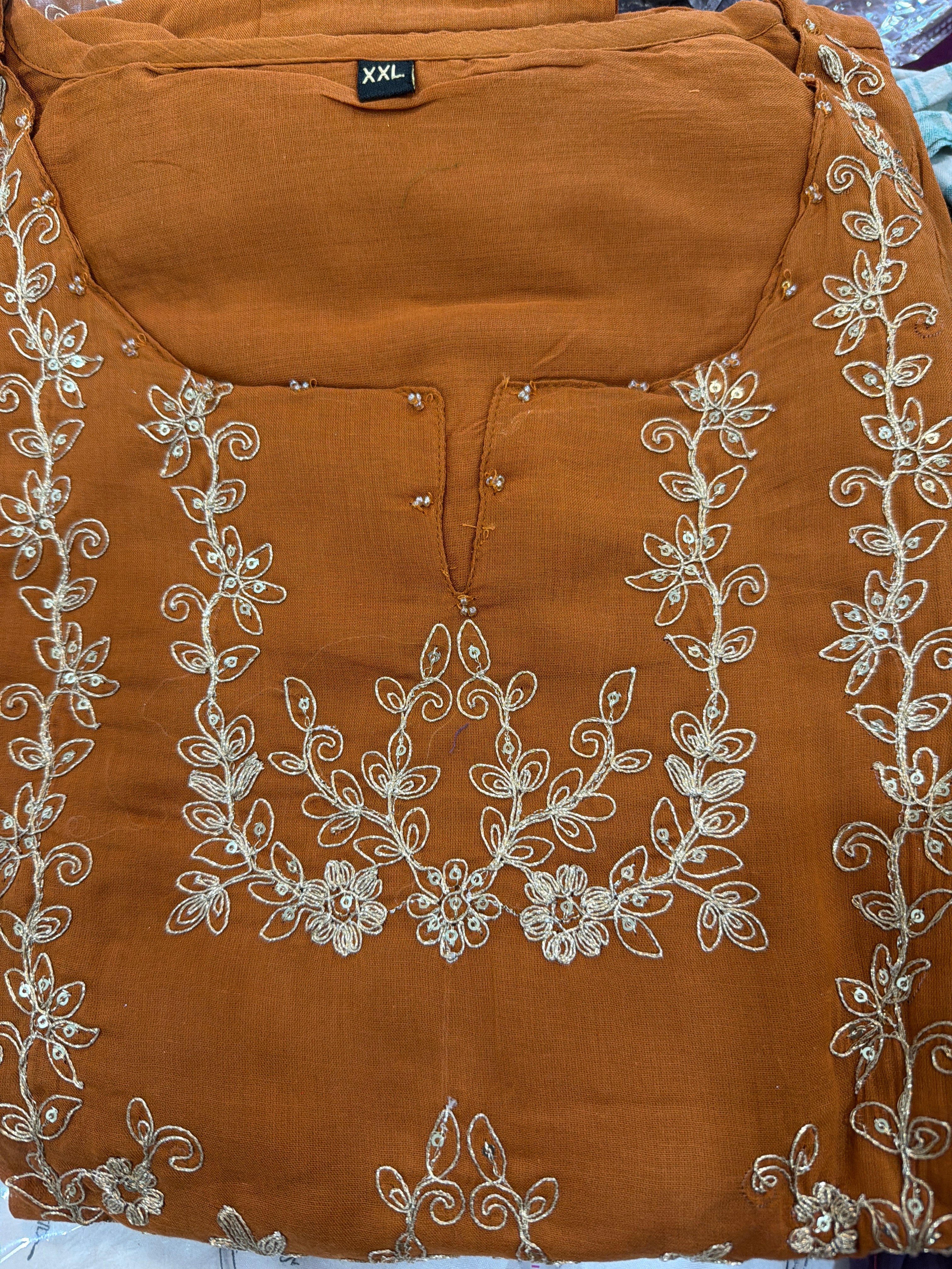 Mul cotton kurti set with work on yoke