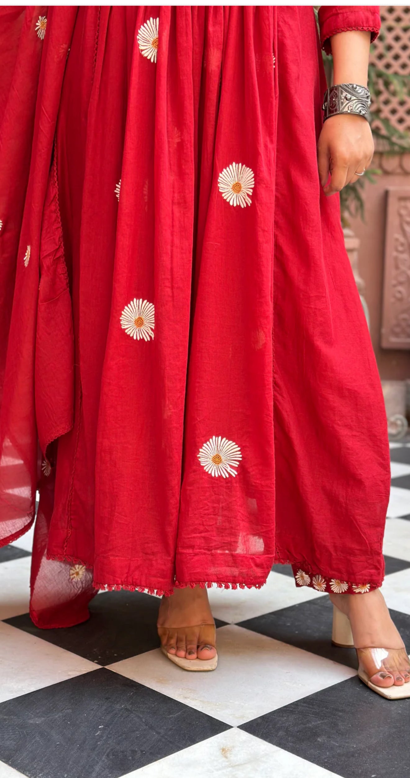 Red floral mul cotton kurti set