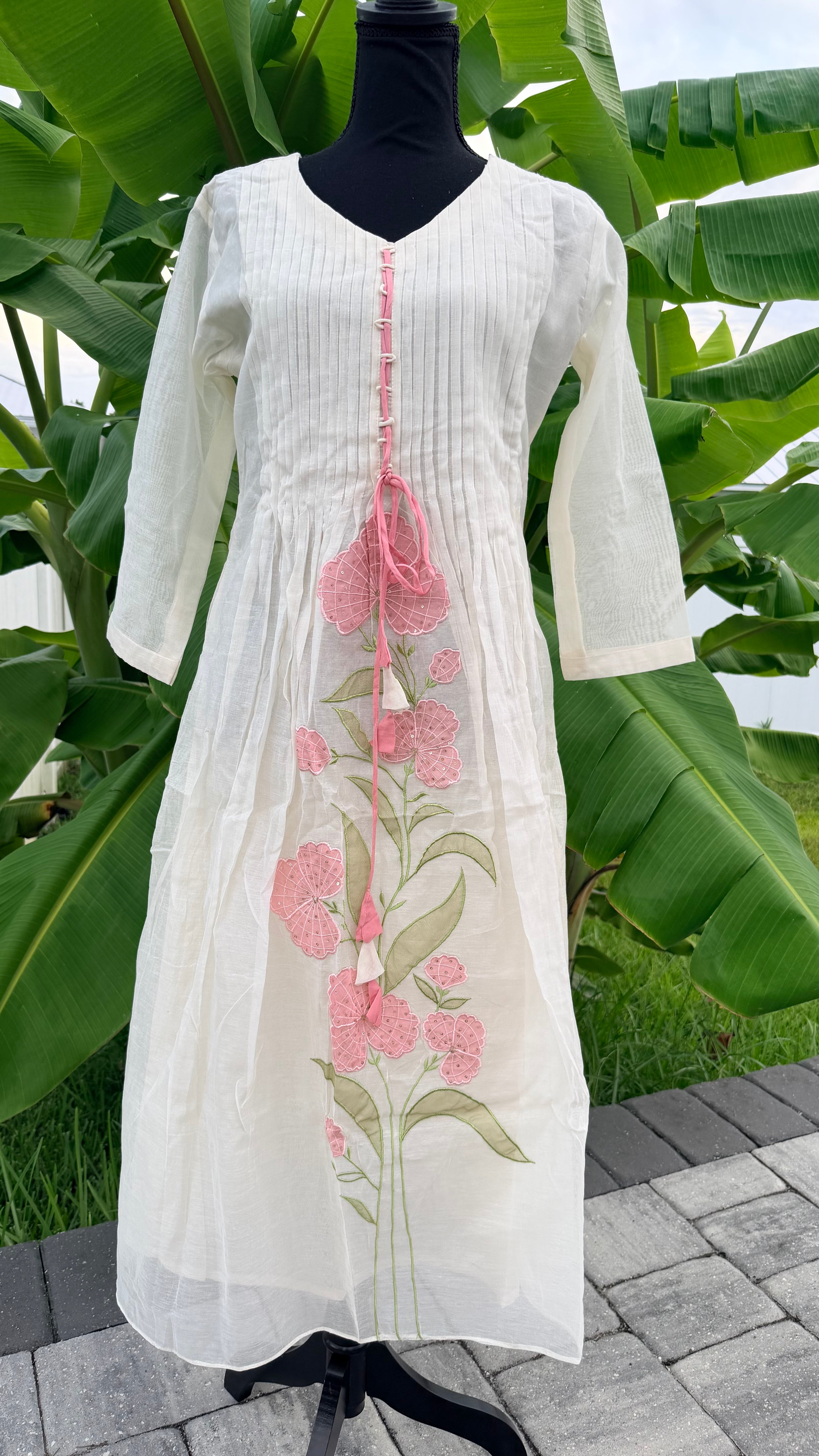 Off white Mul Chanderi set with patch work