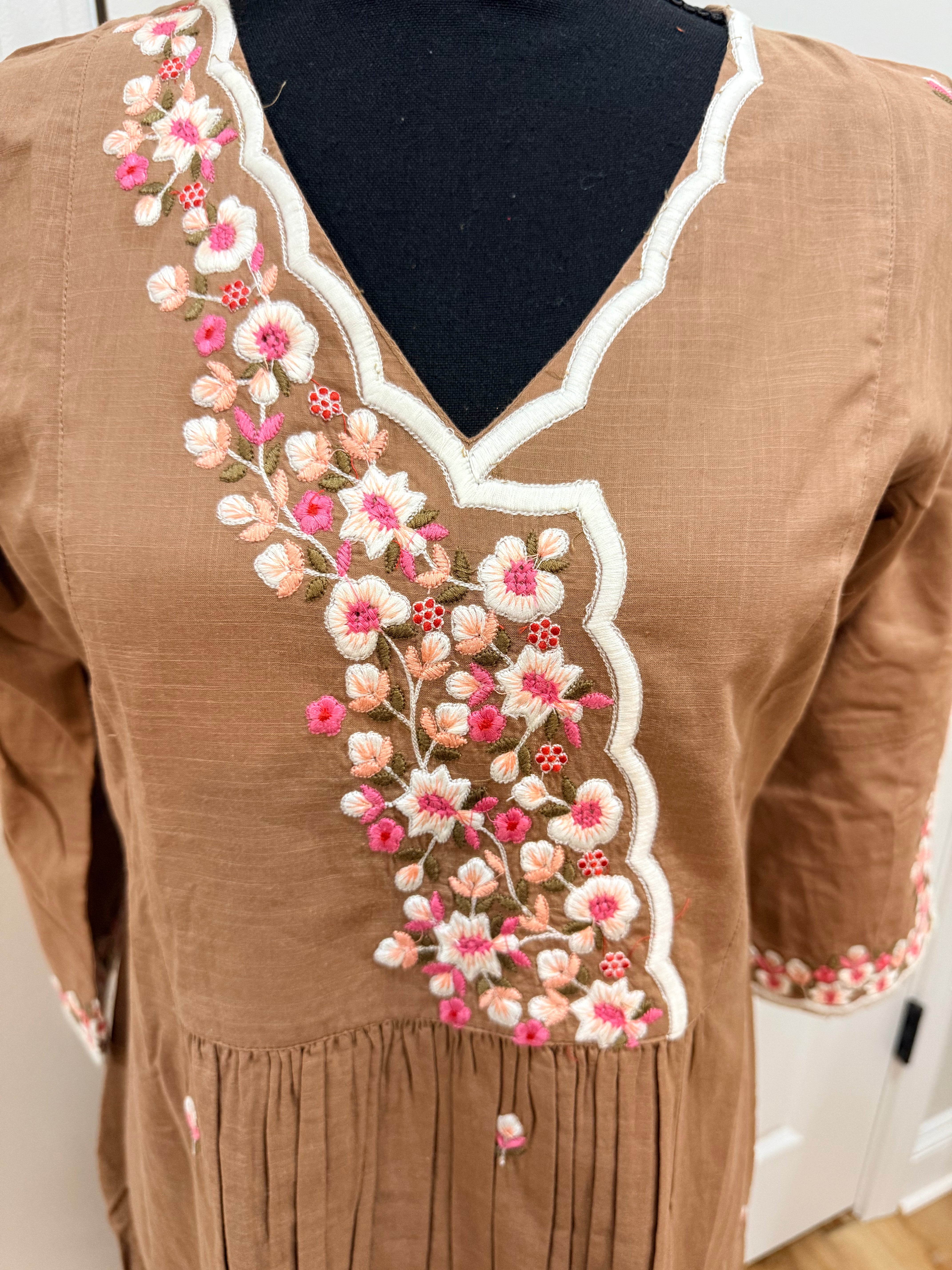 Brown Floral thread work co ord set with V neck